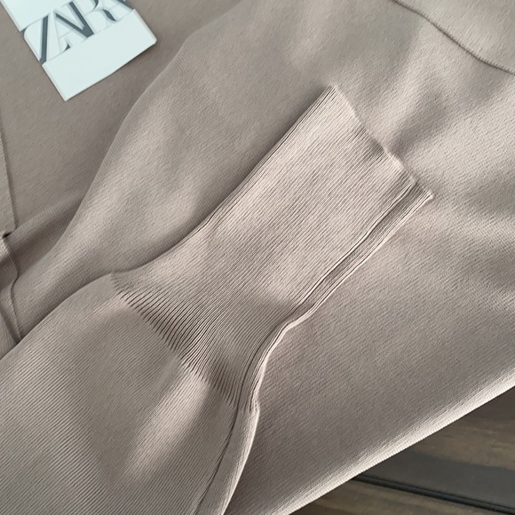 ๐ก๐ช๐ง ๐ญ๐ฎ๐ฟ๐ฎ โข Long Knit Jacket - Picture 12 of 14